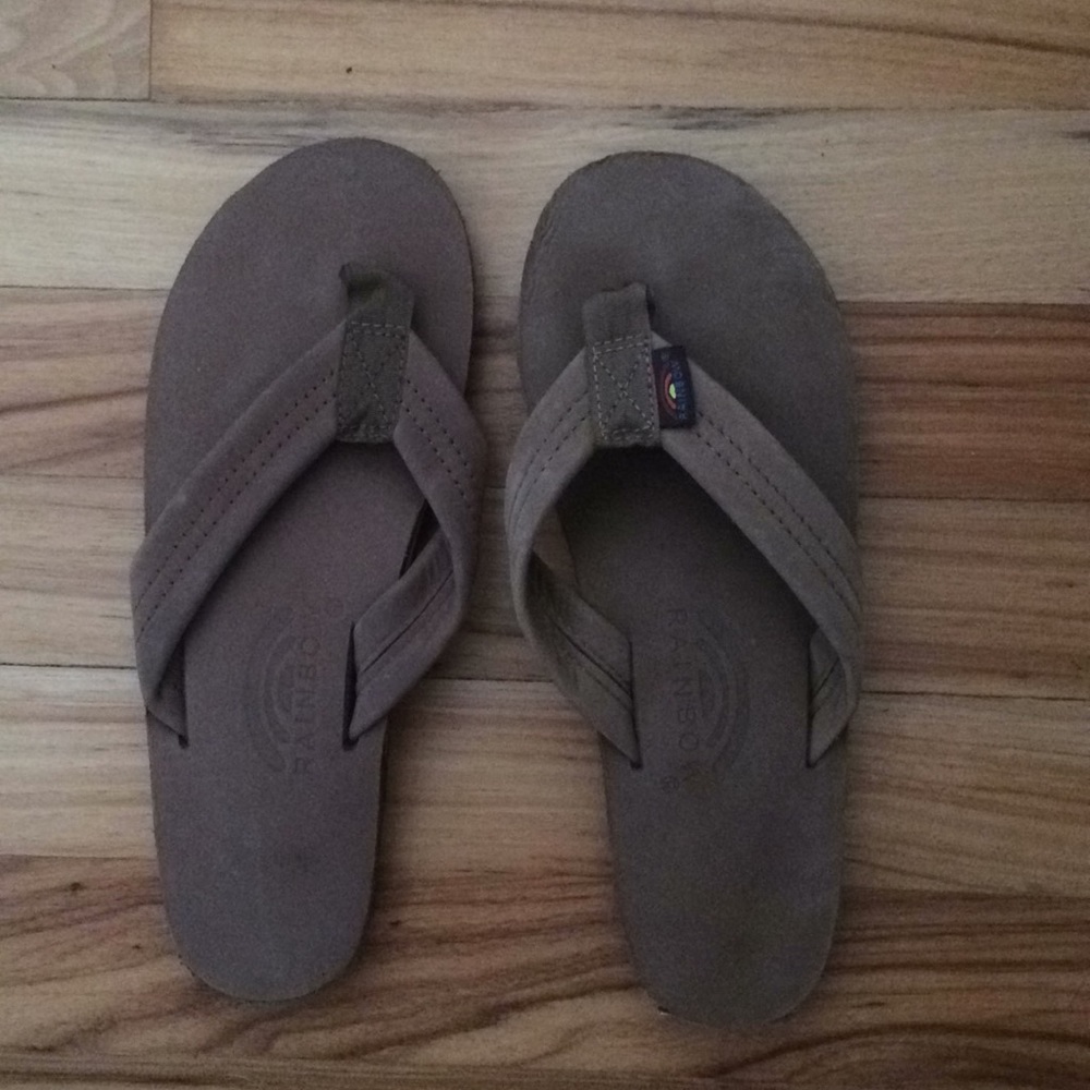 WOMENS RAINBOW FLIP FLOPS 6.5-7.5